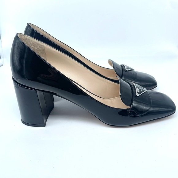 Prada Black Patent Leather Logo Plaque Block Heel Square Toe Loafer EU 39 US 9 - Picture 13 of 16